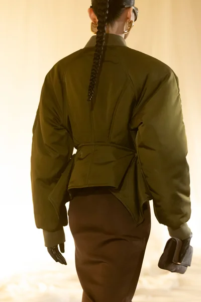 Look 69